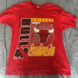 Vintage Chicago Bulls NBA World Champions T-Shirt